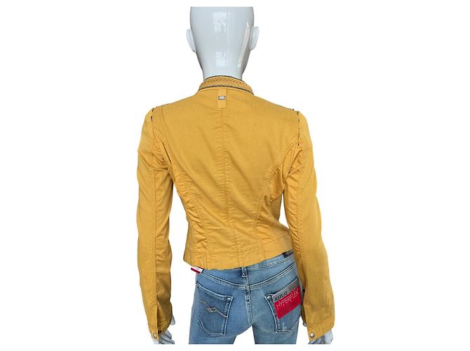 High Jackets - view 3