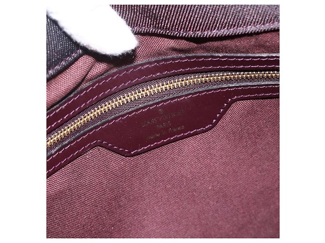 Louis Vuitton Dersou Taiga Leather and Canvas Marron - vue 6