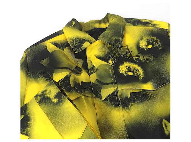 Casaco acolchoado com logo triangular em Re-Nylon da Prada Amarelo - vista 2