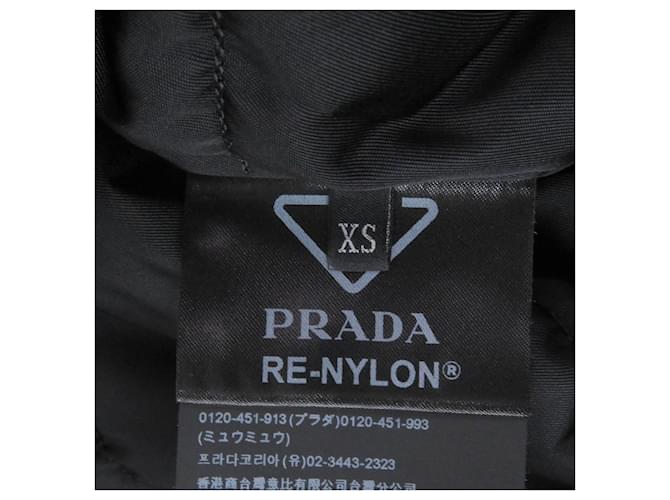 Casaco acolchoado com logo triangular em Re-Nylon da Prada Amarelo - vista 8