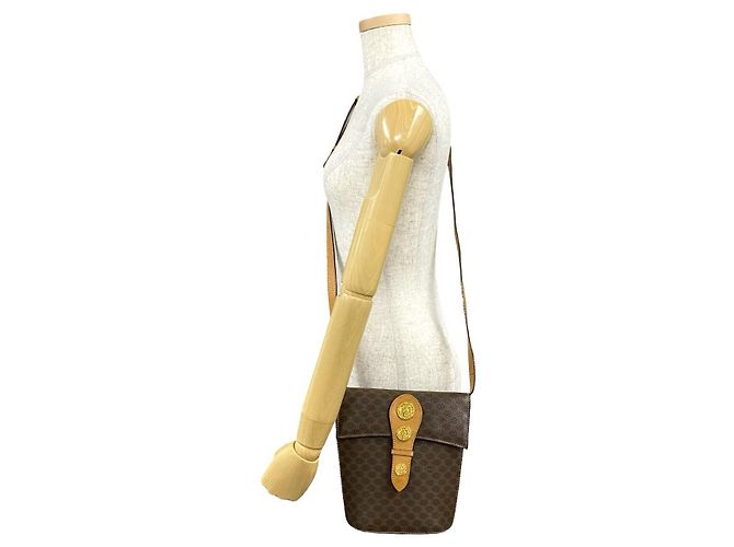 Céline Borsa a tracolla Celine Macadam Triomphe in pelle Marrone Bronzo - vista 3