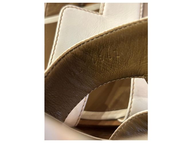 Sandali Oran Hermès in pelle bianca Bianco - vista 5