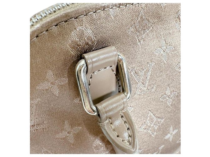 Borsa Pouch Little Alma Monogram Satin di Louis Vuitton Beige - vista 9