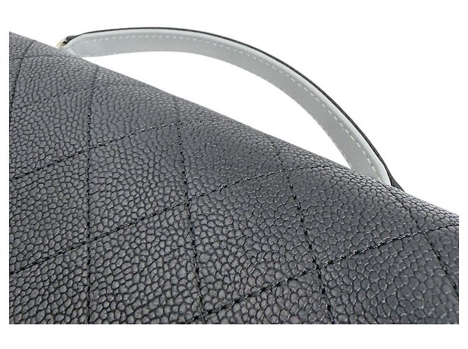 Borsa a spalla in pelle di vitello grana nera Chanel Nero - vista 9