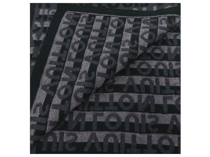 Sciarpa LV Split in Lana Louis Vuitton - vista 4