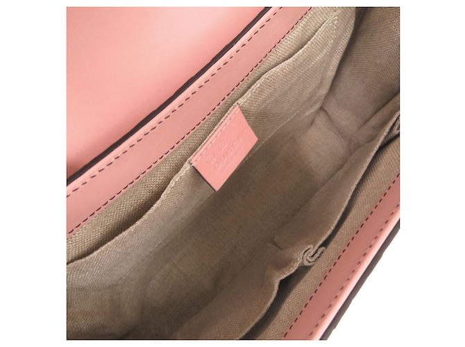 Borsa a Spalla Gucci Emily in Pelle Micro Guccissima Rosa - vista 6