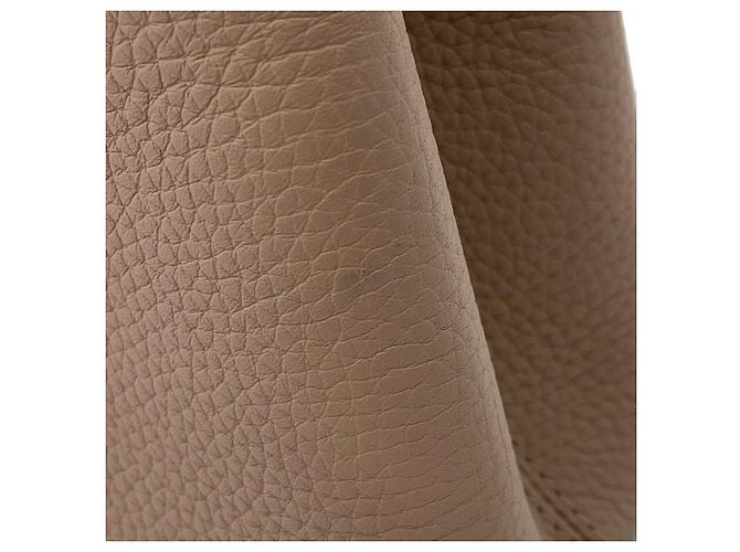 Borsa in pelle Capucines MM di Louis Vuitton - vista 10