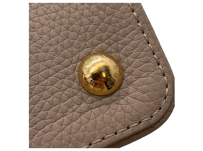 Borsa in pelle Capucines MM di Louis Vuitton - vista 13