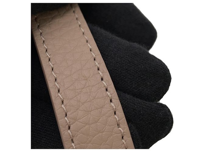 Borsa in pelle Capucines MM di Louis Vuitton - vista 14
