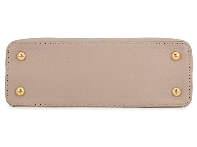 Borsa in pelle Capucines MM di Louis Vuitton - vista 3