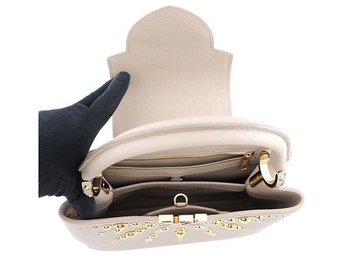 Borsa in pelle Capucines MM di Louis Vuitton - vista 6