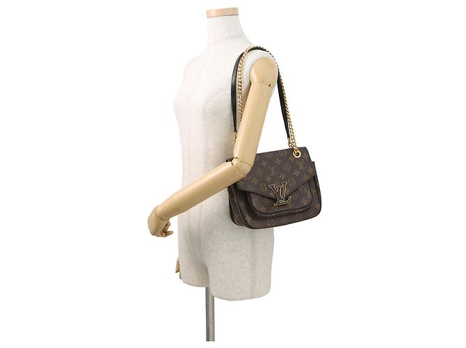 Borsa a Spalla Passy Chain Monogram Louis Vuitton Rosso Monogramma - vista 4