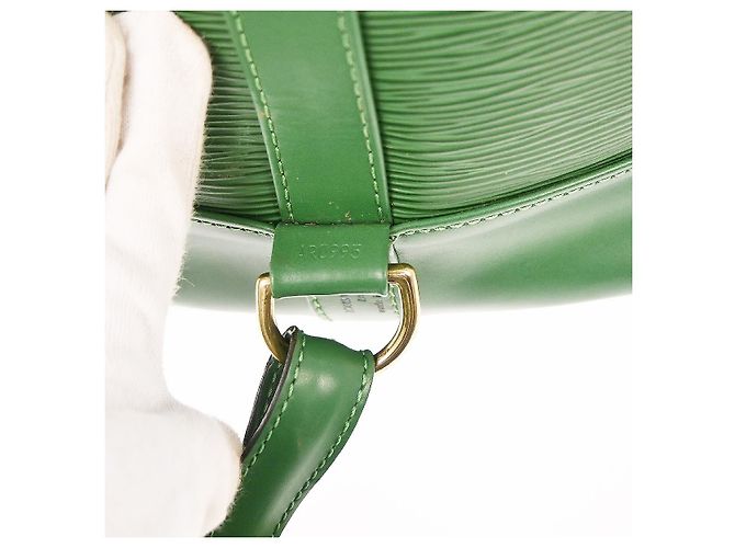 Zaino Randonnee in pelle Epi PM Louis Vuitton Verde - vista 5