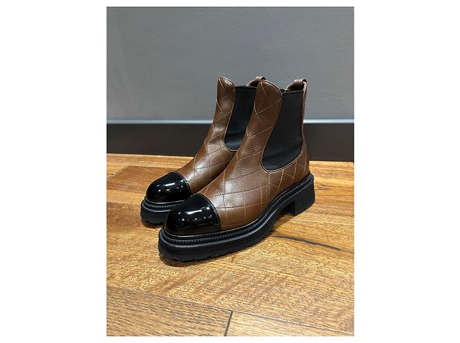 Botín Chanel 40 de cuero marrón Castaño - vista 15