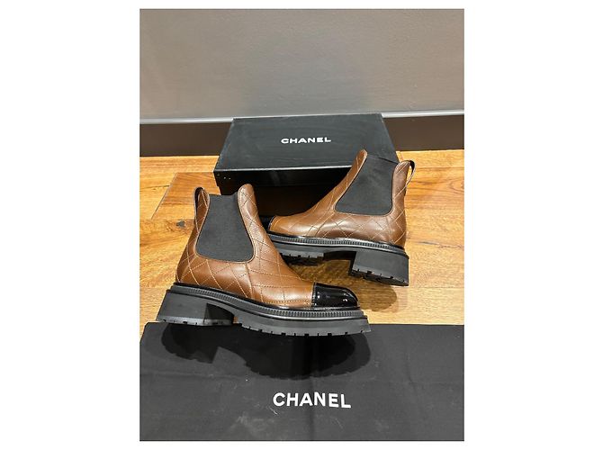 Botín Chanel 40 de cuero marrón Castaño - vista 7