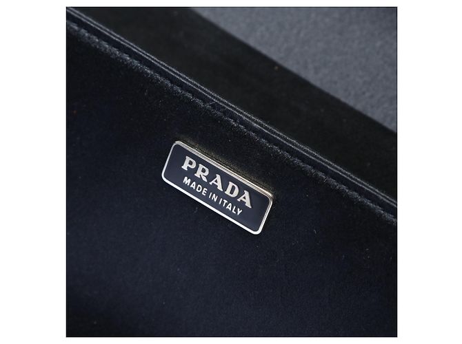 Borsa a Spalla in Raso SOUND BRAID di Prada Nero - vista 11