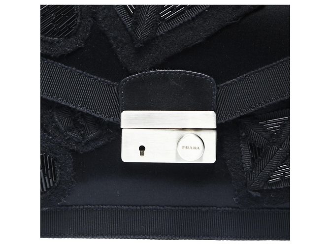 Borsa a Spalla in Raso SOUND BRAID di Prada Nero - vista 9