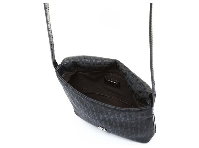 Borsa a Spalla Mamma Bucket in Tela di Fendi - vista 12
