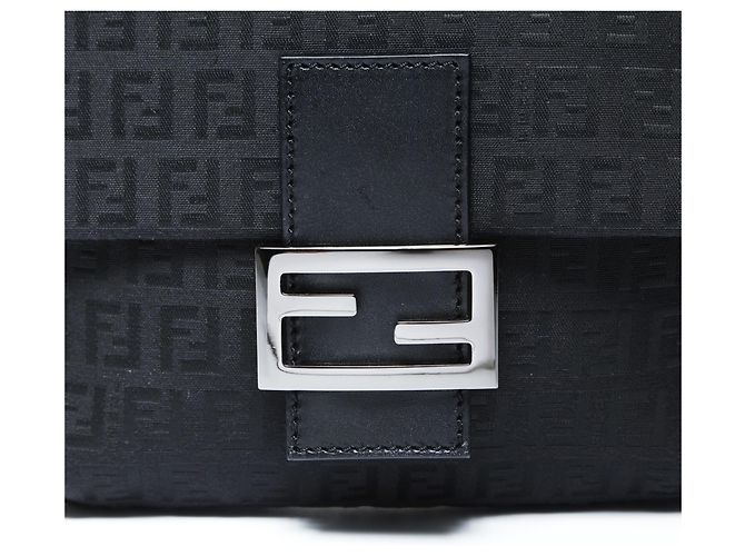 Borsa a Spalla Mamma Bucket in Tela di Fendi - vista 8