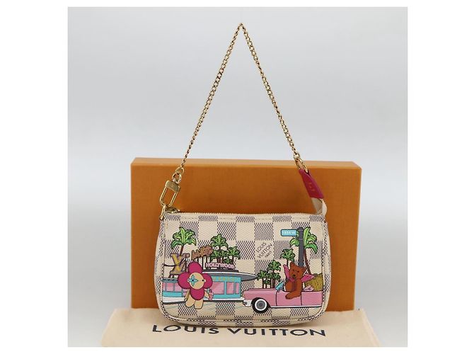 LOUIS VUITTON Azur Vivienne Mini Pochette Accessoires N60487 LV Auth 167035SM - vista 23