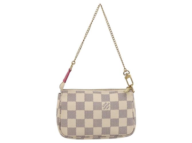 LOUIS VUITTON Azur Vivienne Mini Pochette Accessoires N60487 LV Auth 167035SM - vista 3