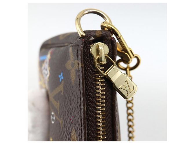 LOUIS VUITTON Monogram Vivienne Mini Pochette Accessori M81637 Auth 167034SM Monogramma - vista 16