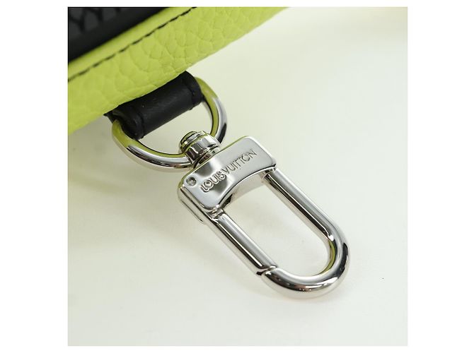 LOUIS VUITTON Pochette Quadrata Charm in Pelle Blocchi di Colore Grigio M00739 Auth ARZ207M Marrone - vista 7