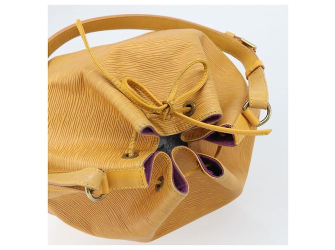 Noe LOUIS VUITTON Borsa a Spalla Petit Noé Epi Gialla M44109 LV Auth ka2646 Giallo - vista 6
