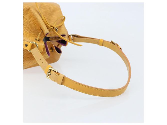 Noe LOUIS VUITTON Borsa a Spalla Petit Noé Epi Gialla M44109 LV Auth ka2646 Giallo - vista 7