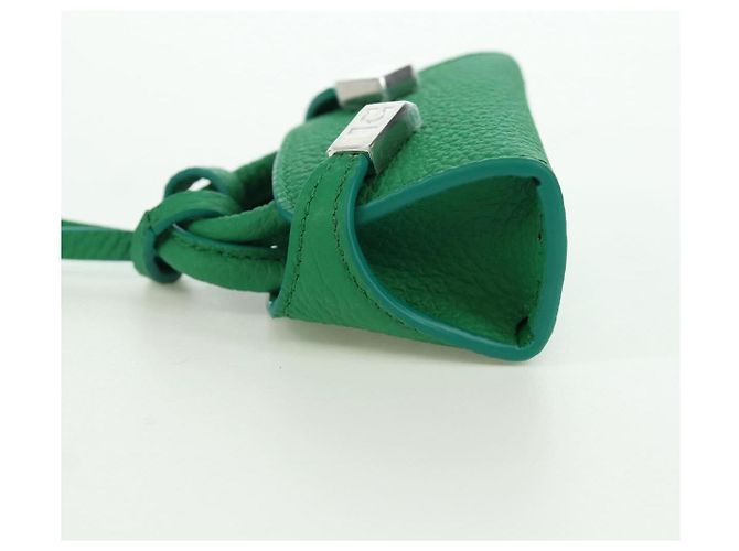 Charm per borsa Gancini Hugs in pelle verde argento Auth 172557M di Salvatore Ferragamo - vista 10
