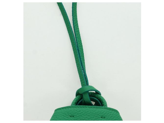 Charm per borsa Gancini Hugs in pelle verde argento Auth 172557M di Salvatore Ferragamo - vista 8