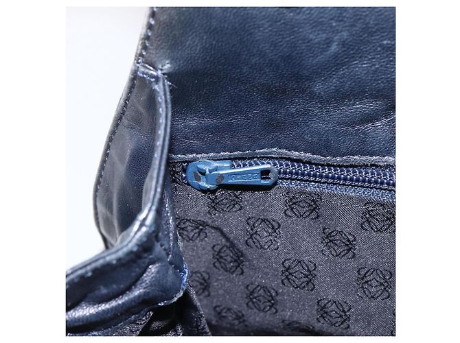 Borsa a Spalla Anagram LOEWE in Pelle Blu Navy e Oro Auth bs33483 D'oro - vista 19