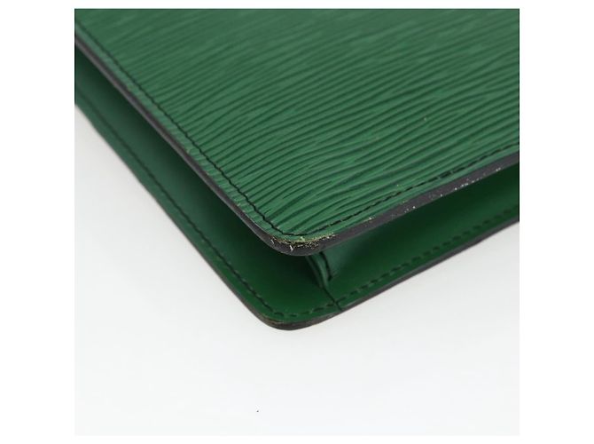 LOUIS VUITTON Clutch Montaigne 23 Epi Verde M52664 LV Auth LNZ018 - vista 11
