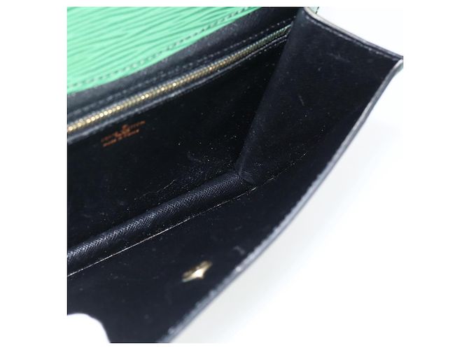 LOUIS VUITTON Clutch Montaigne 23 Epi Verde M52664 LV Auth LNZ018 - vista 15