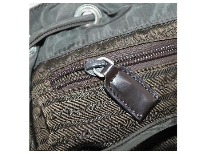 PRADA Rucksack aus grauem Nylon mit Silber authentisch BA10561 Braun - Ansicht 26