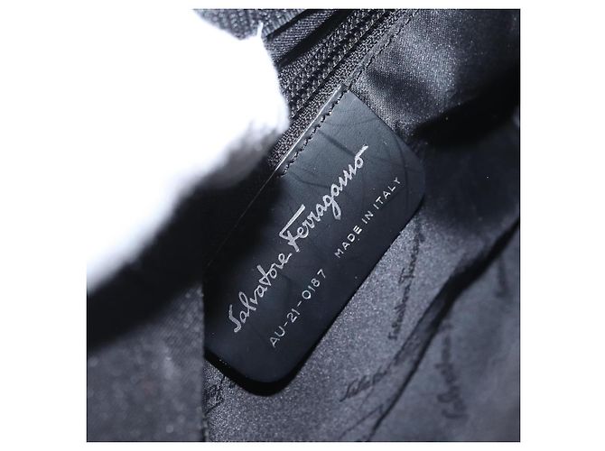 Borsa a mano Salvatore Ferragamo in tela 2 in 1 nera Auth bs33146 Nero - vista 17