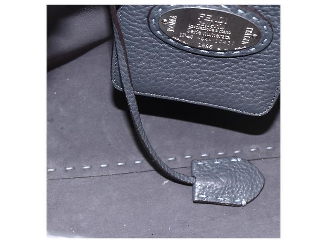 FENDI Celeria Tote Bag aus Leder hellblau silber Auth ka2780 - Ansicht 20