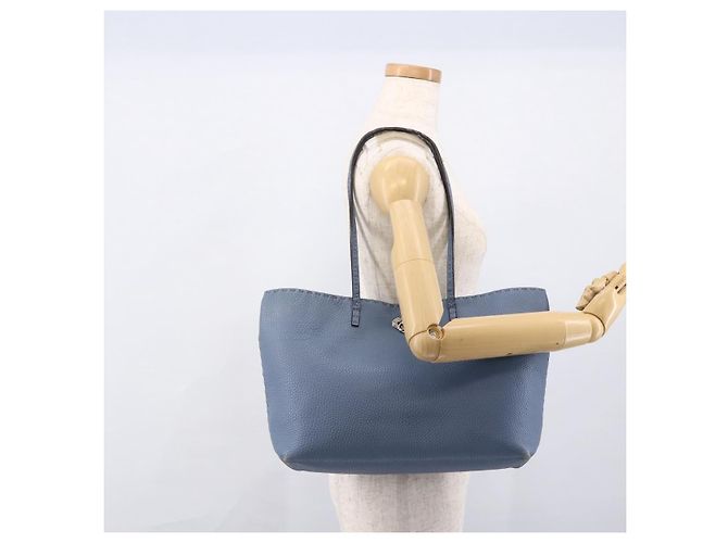 FENDI Celeria Tote Bag aus Leder hellblau silber Auth ka2780 - Ansicht 22