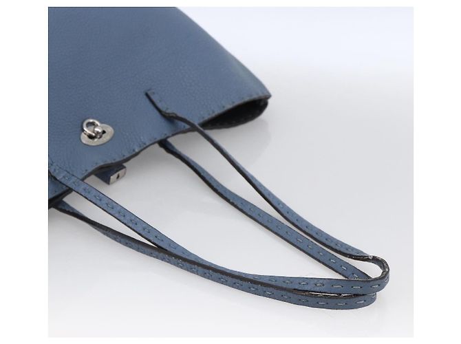 FENDI Celeria Tote Bag aus Leder hellblau silber Auth ka2780 - Ansicht 7