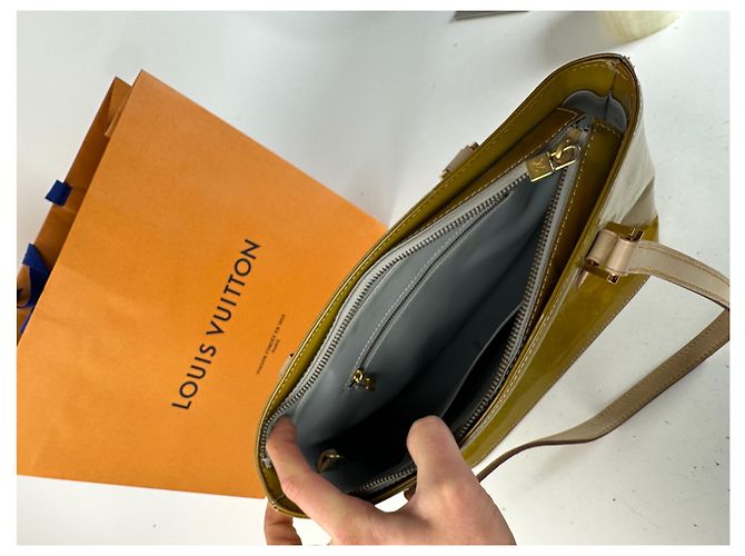Vintage Louis Vuitton Vernis Lederhandtasche grün - Ansicht 3