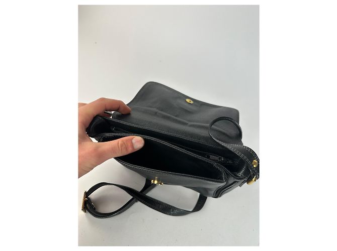 Vintage Courreges Schultertasche aus Leder schwarz - Ansicht 3
