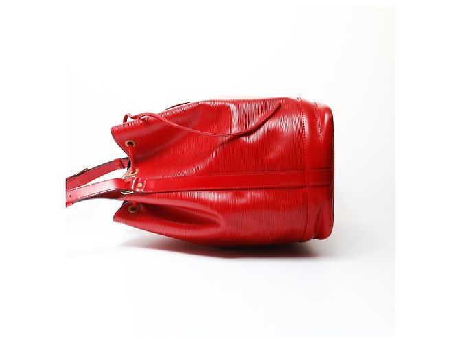 Borsa a Spalla Epi Noe Louis Vuitton 1993 Rosso - vista 3