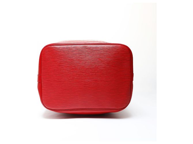 Borsa a Spalla Epi Noe Louis Vuitton 1993 Rosso - vista 7