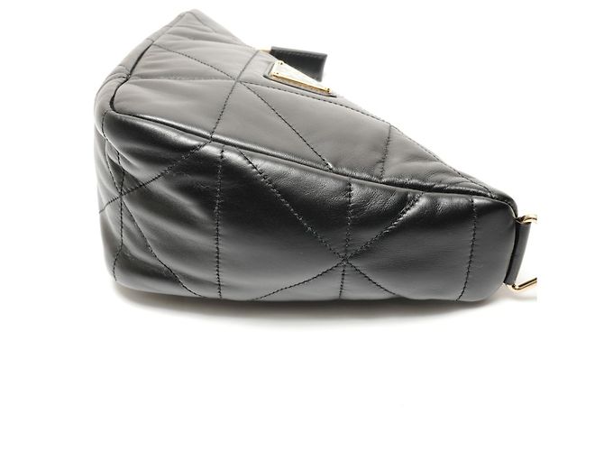 Bolsa de ombro em couro nappa acolchoado em triângulo Prada Preto - vista 6