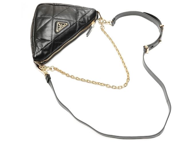Bolsa de ombro em couro nappa acolchoado em triângulo Prada Preto - vista 8