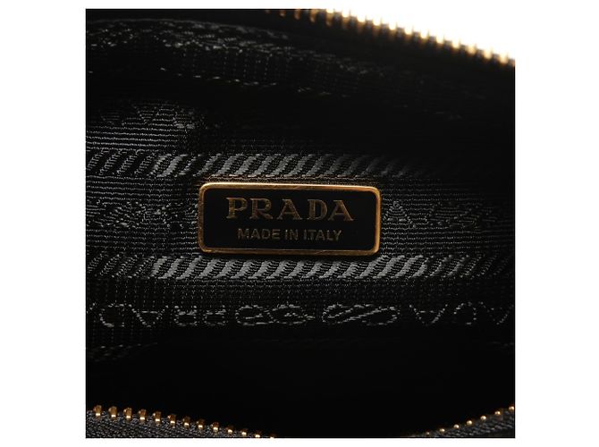 Bolsa de ombro em couro nappa acolchoado em triângulo Prada Preto - vista 9