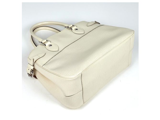 Borsa Passy PM Epi di Louis Vuitton in avorio Crudo Bianco sporco - vista 2