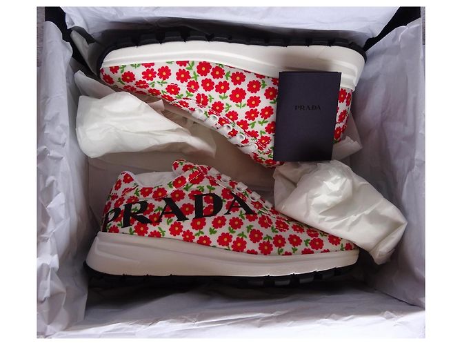 Prada Originali e Nuovi! Sneakers n. 36,5 Multicolore - vista 10