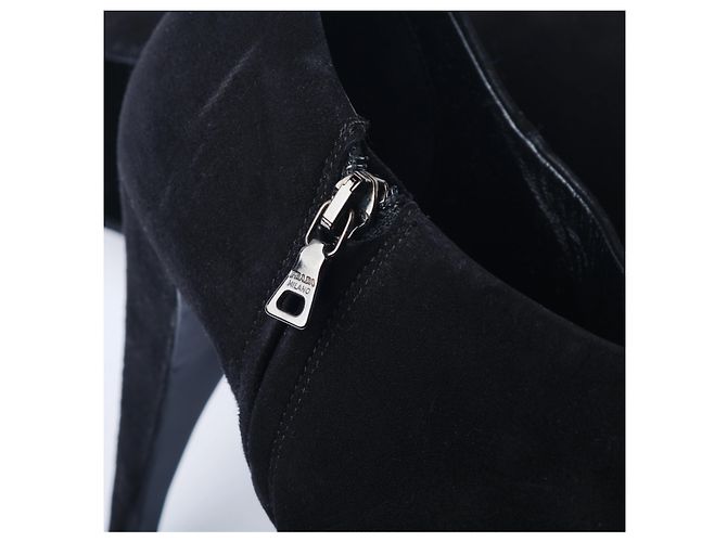 Tacchi in Pelle Scamosciata Nera Prada Nero - vista 4