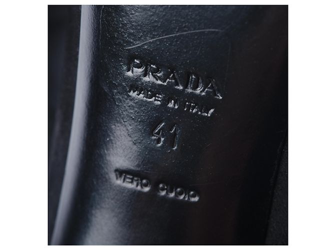 Tacchi in Pelle Scamosciata Nera Prada Nero - vista 5